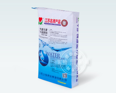 Chemical fertilizer packaging bag